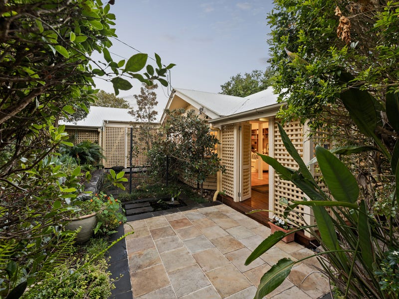 Bardon property 3
