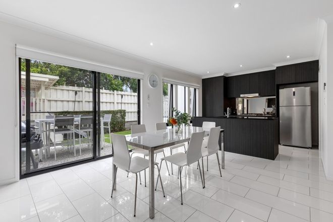 Hope Island property 1