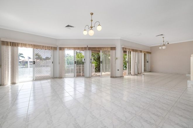 Runaway Bay property 6