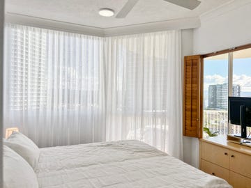 Surfers Paradise property 6